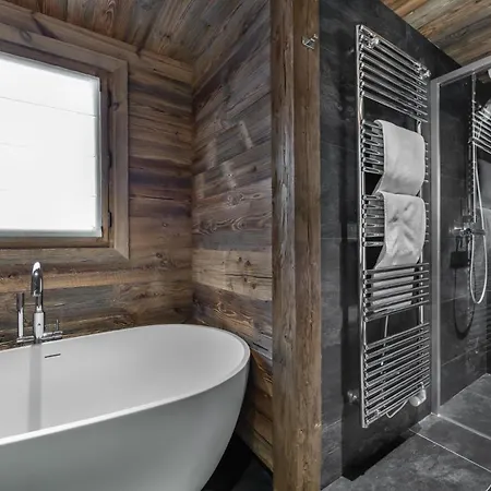 Appartement Chalet St. Anton: Experience The Vibrant Spirit *