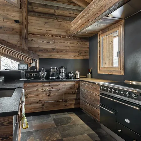 Chalet St. Anton: Experience The Vibrant Spirit * Sankt Anton am Arlberg